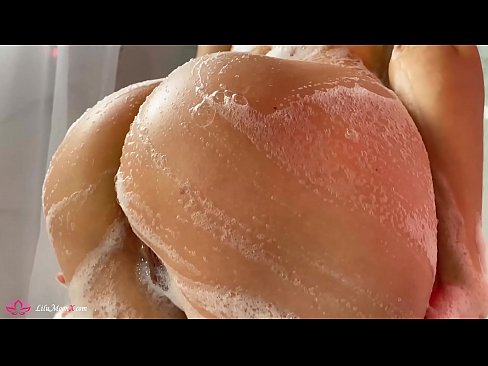 ❤️ Brunette si masturba a figa cù un vibratore per un orgasmu intensu in a doccia ❤❌ Porno à co.pornosexphoto.ru ❌️❤